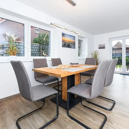 Ferienhaus Meer * 도누메시어